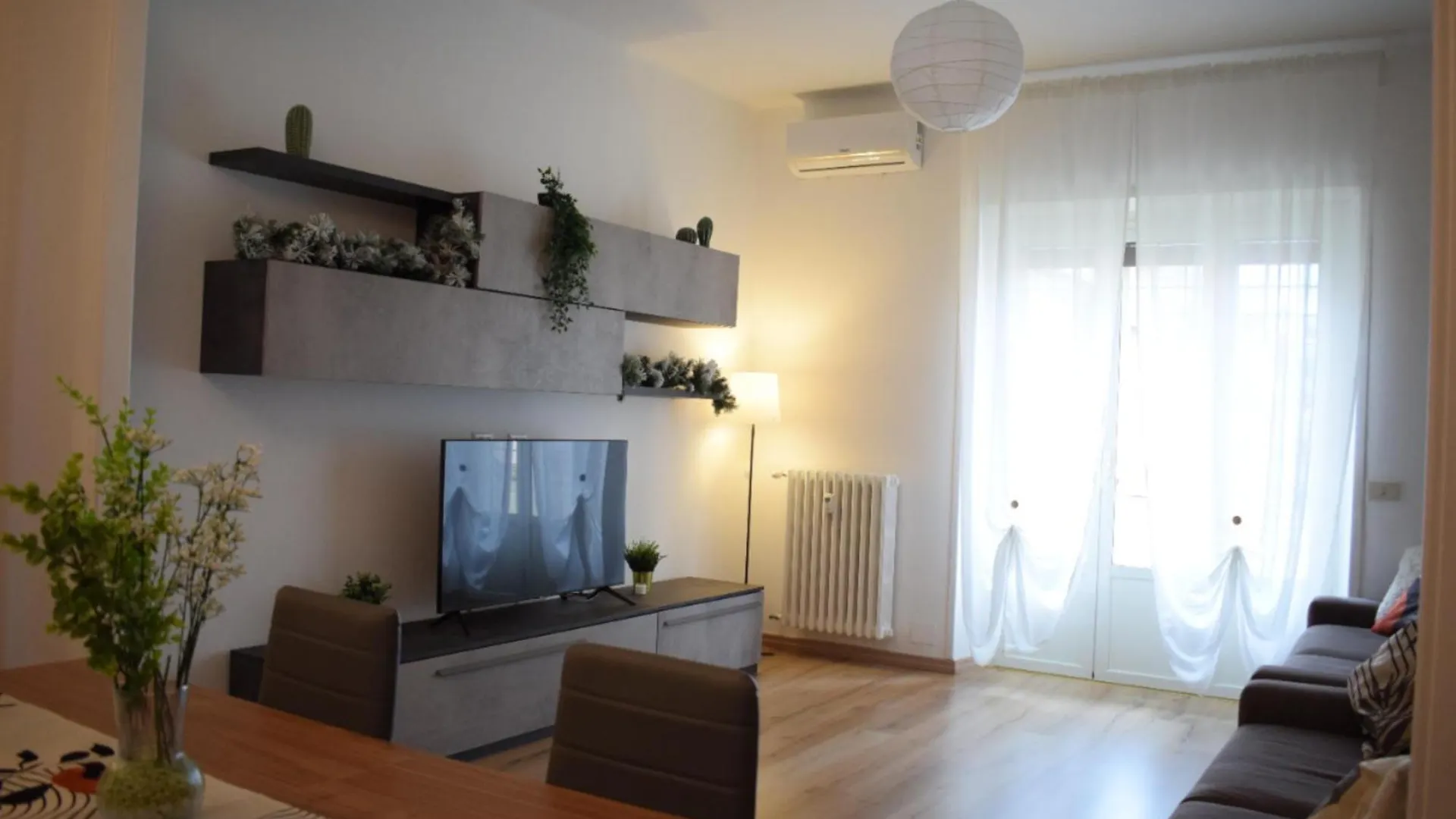 Joy House - Roma Vaticano Rzym